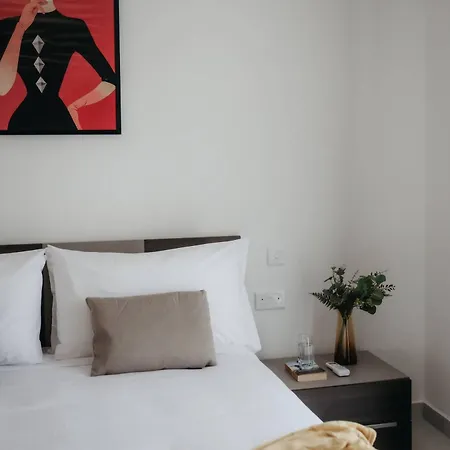 Hal Wardija Penthouse B7 Pools And Gardens Apartment Qala